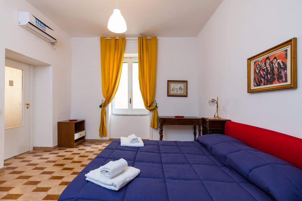 Locanda Toscano I - Bh55 Неаполь Экстерьер фото